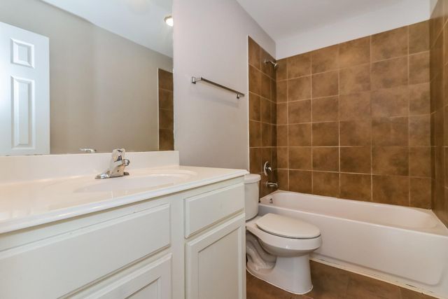 5119 Panay Park Drive, Houston, TX 77048