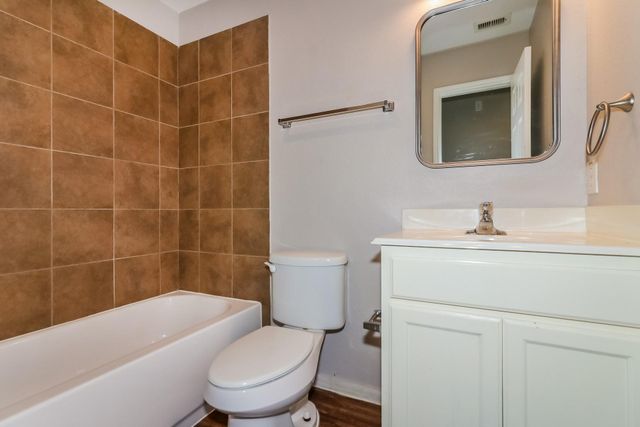 5119 Panay Park Drive, Houston, TX 77048