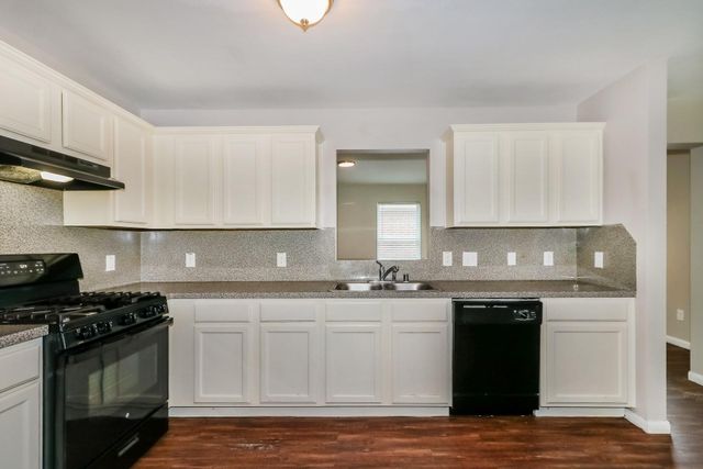5119 Panay Park Drive, Houston, TX 77048