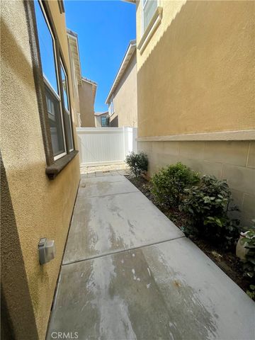5946 Sendero Avenue, Eastvale, CA 92880