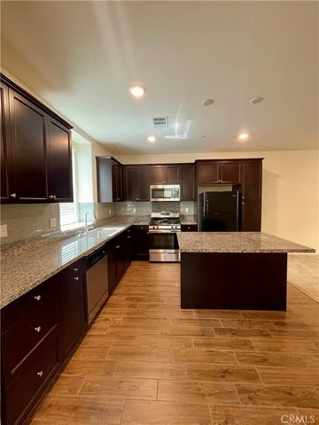 5946 Sendero Avenue, Eastvale, CA 92880