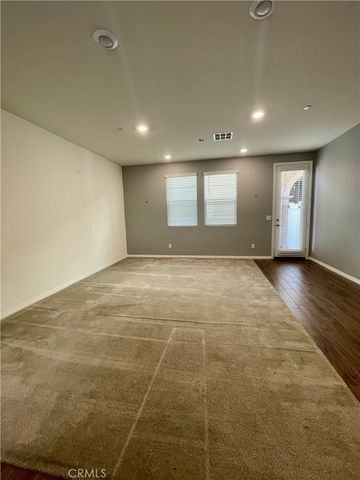 5946 Sendero Avenue, Eastvale, CA 92880