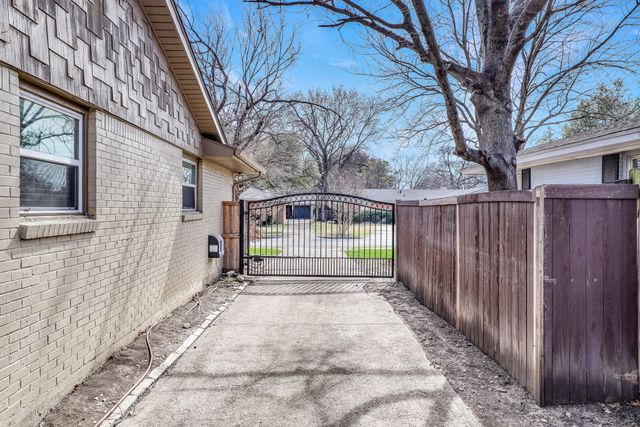 3411 Timberview Road, Dallas, TX 75229