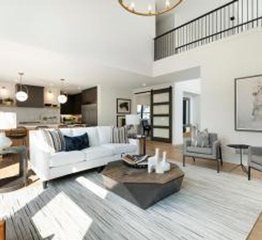 XXX5 Timberland Trail, Eden Prairie, MN 55347