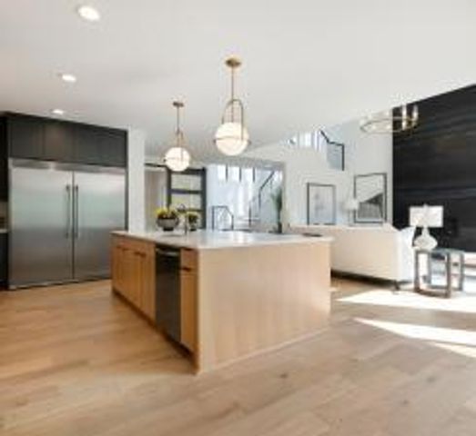 XXX5 Timberland Trail, Eden Prairie, MN 55347