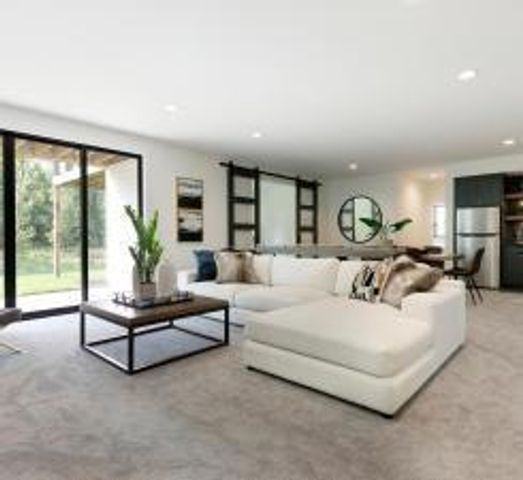 XXX5 Timberland Trail, Eden Prairie, MN 55347