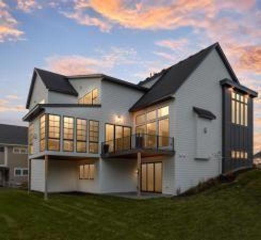 XXX5 Timberland Trail, Eden Prairie, MN 55347