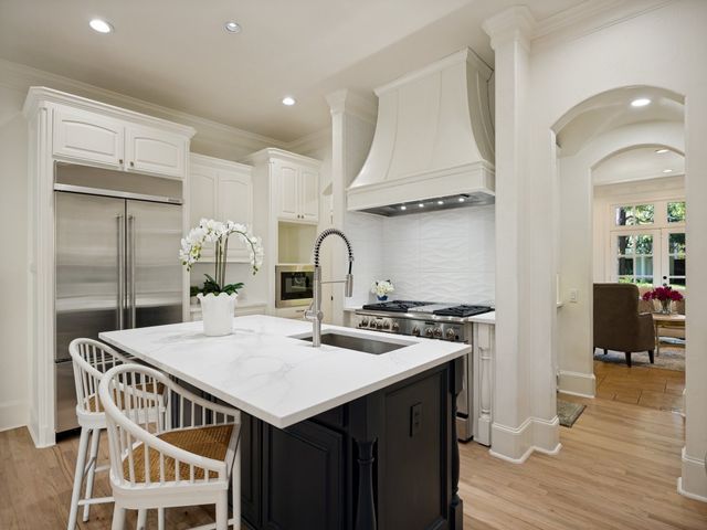 6322 Orchid Lane, Dallas, TX 75230