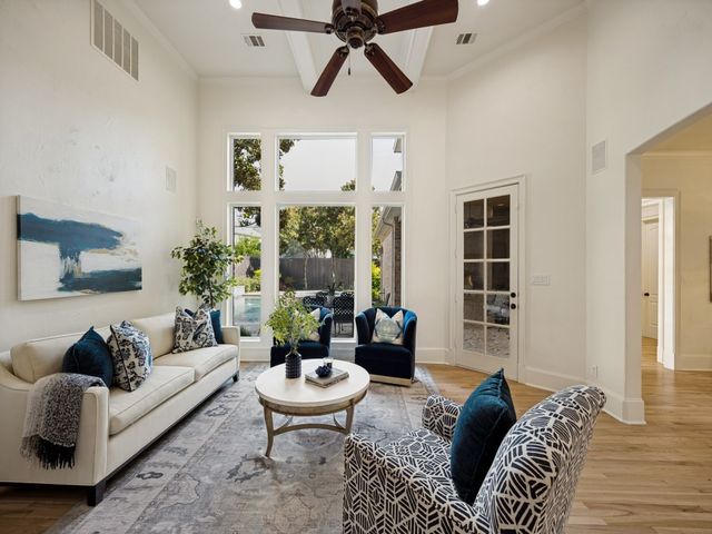 6322 Orchid Lane, Dallas, TX 75230