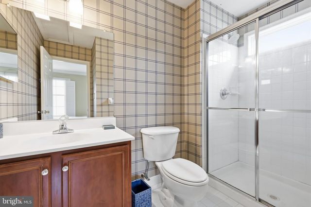 48 LENAPE DR, New Hope, PA 18938