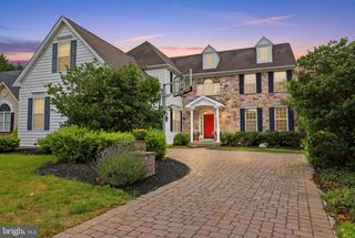 48 LENAPE DR, New Hope, PA 18938