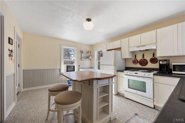 51 Burton Street, Cazenovia, NY 13035