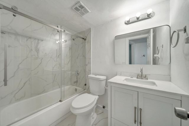 6001 NW 61st Avenue 112, Tamarac, FL 33319