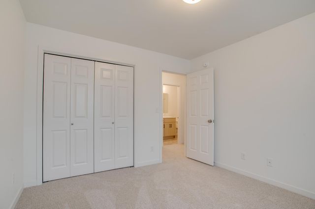 2516 38th Avenue S, Moorhead, MN 56560