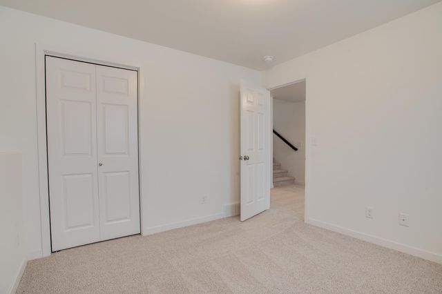 2516 38th Avenue S, Moorhead, MN 56560