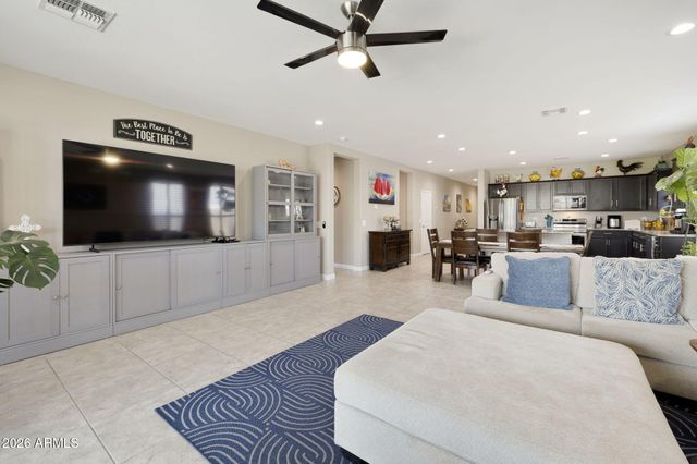 8296 W EBBETS Court, Florence, AZ 85132