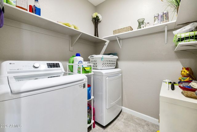 8296 W EBBETS Court, Florence, AZ 85132