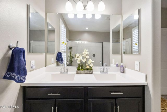 8296 W EBBETS Court, Florence, AZ 85132