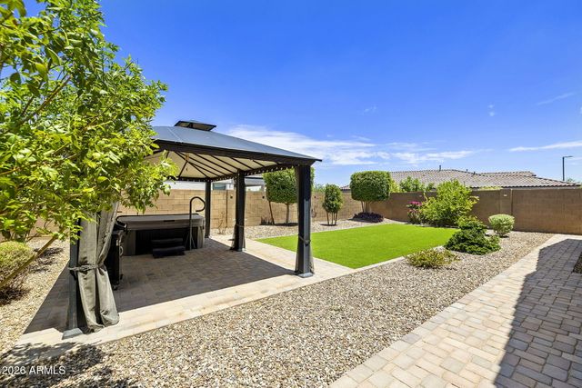 8296 W EBBETS Court, Florence, AZ 85132