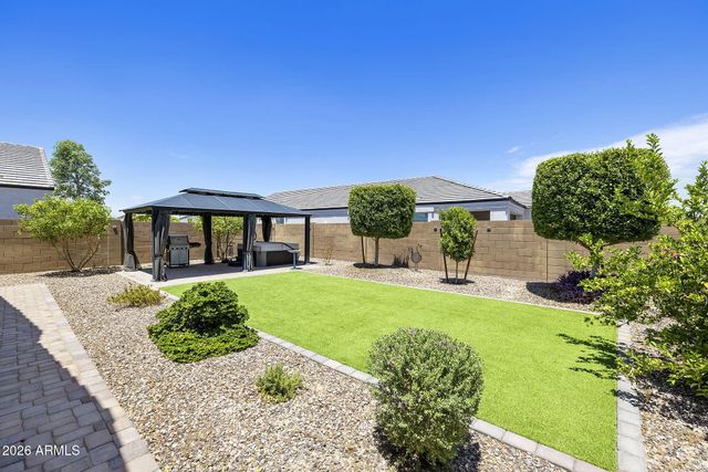 8296 W EBBETS Court, Florence, AZ 85132