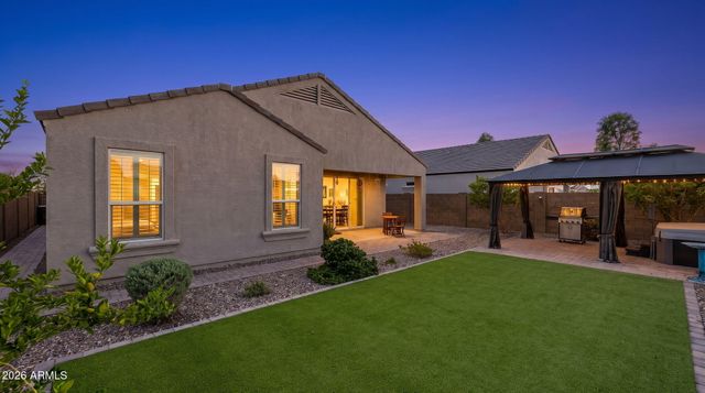 8296 W EBBETS Court, Florence, AZ 85132