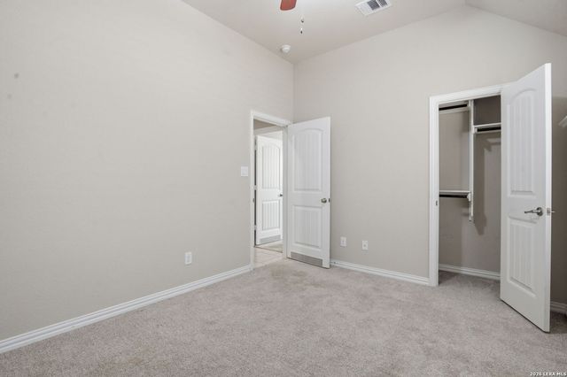 8815 Hideout Bnd, San Antonio, TX 78254
