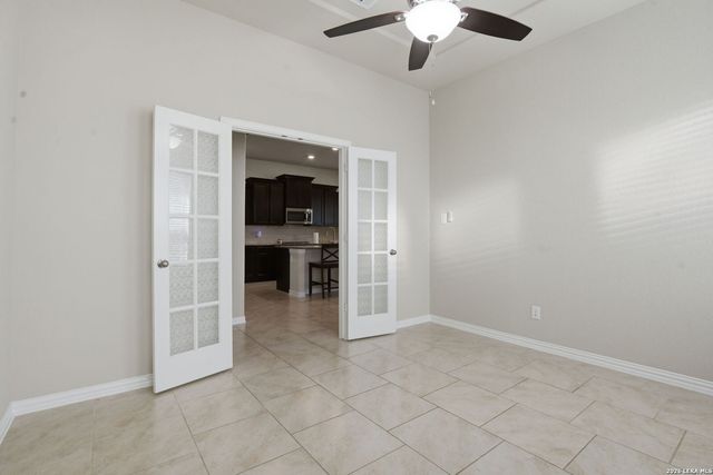 8815 Hideout Bnd, San Antonio, TX 78254
