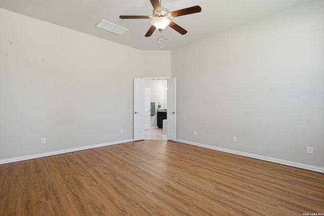 8815 Hideout Bnd, San Antonio, TX 78254