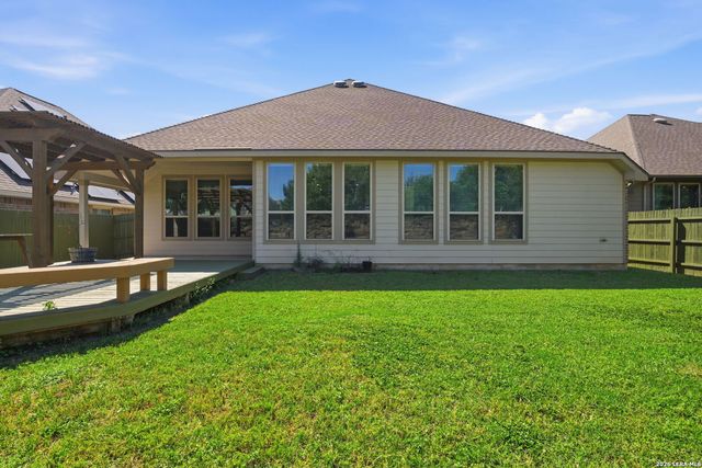 8815 Hideout Bnd, San Antonio, TX 78254
