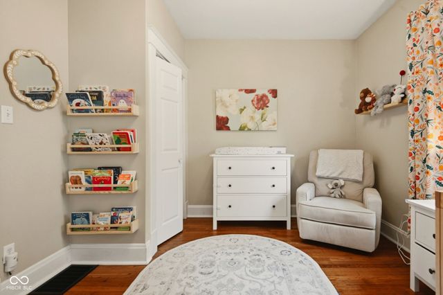 1620 Lafayette Avenue, Columbus, IN 47201