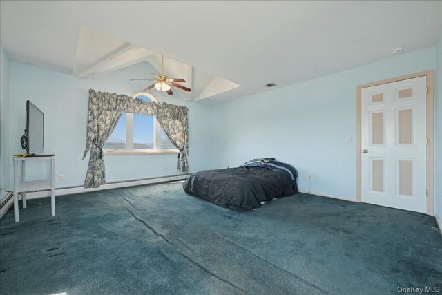 955 S Long Beach Avenue, Freeport, NY 11520