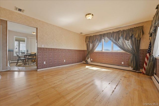 955 S Long Beach Avenue, Freeport, NY 11520