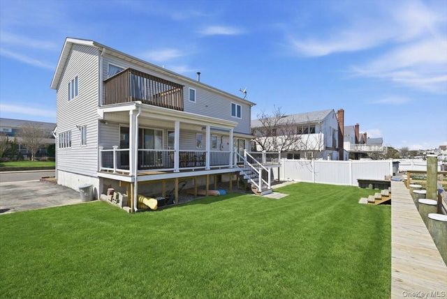 955 S Long Beach Avenue, Freeport, NY 11520