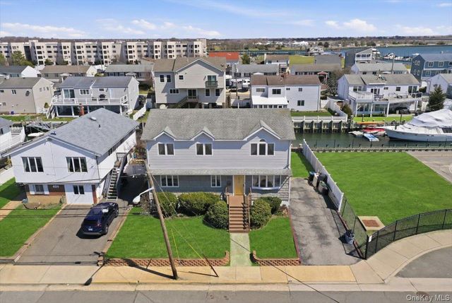 955 S Long Beach Avenue, Freeport, NY 11520
