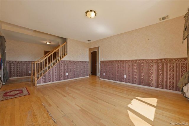 955 S Long Beach Avenue, Freeport, NY 11520