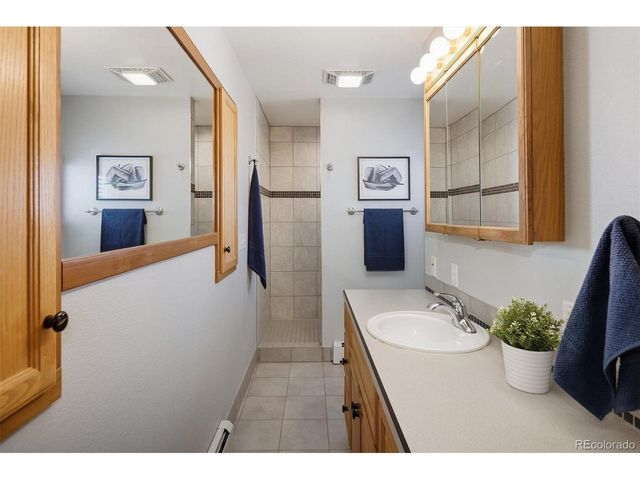 6240 Tennyson St, Arvada, CO 80003