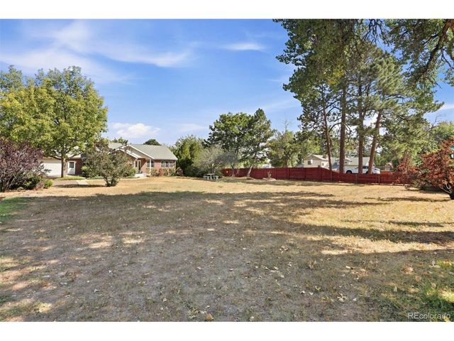 6240 Tennyson St, Arvada, CO 80003