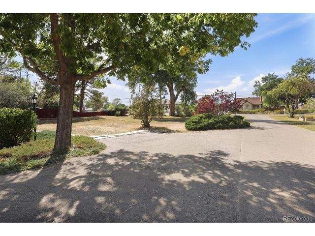 6240 Tennyson St, Arvada, CO 80003