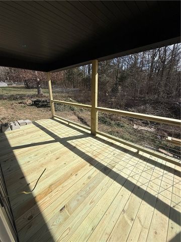 140 Mae, Huntsville, AR 72740