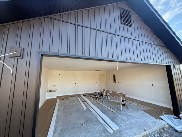 140 Mae, Huntsville, AR 72740