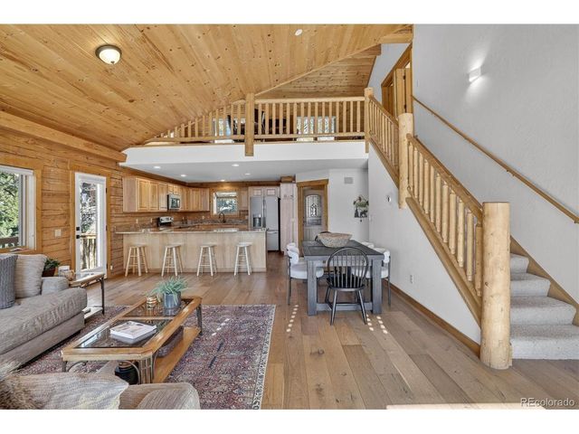 324 Black Hawk Cir, Silverthorne, CO 80498