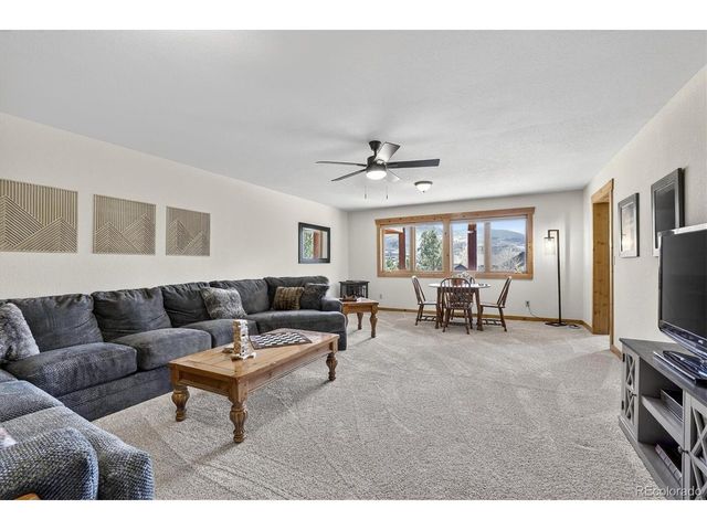 324 Black Hawk Cir, Silverthorne, CO 80498