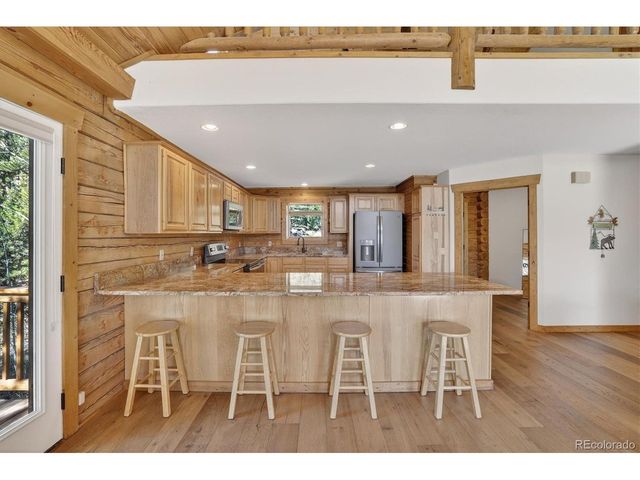 324 Black Hawk Cir, Silverthorne, CO 80498