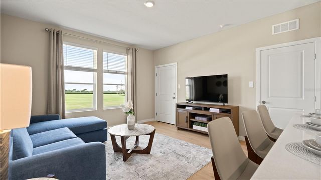 890 TUNDRA LOOP, Groveland, FL 34736