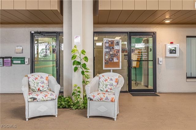 1740 Pine Valley DR 205, Fort Myers, FL 33907