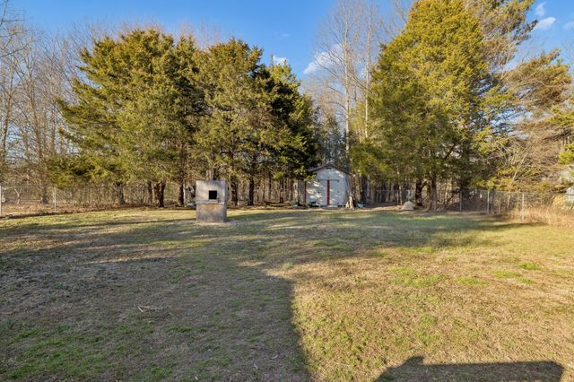 330 Deerfield Rd, Sparta, TN 38583