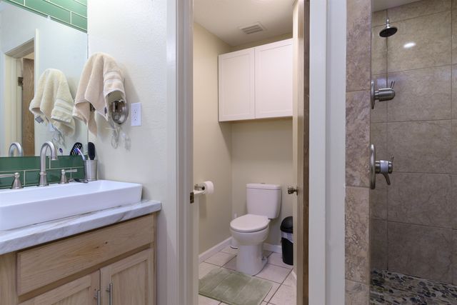 550 East Mountain Road, Longview, TX 75604