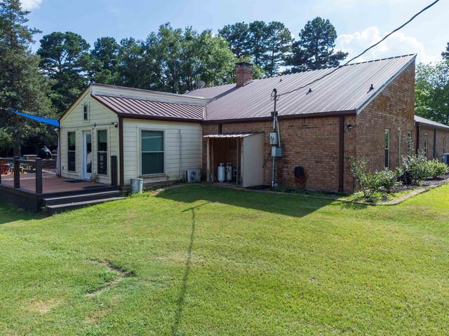 550 East Mountain Road, Longview, TX 75604