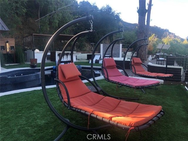 9987 Reevesbury, Beverly Hills, CA 90210