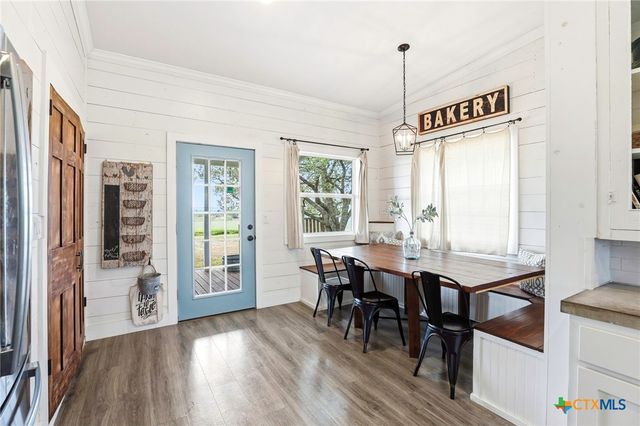 6673 Center Point Road, San Marcos, TX 78666